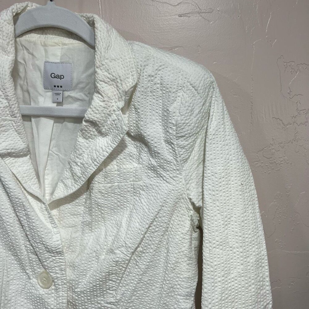 Gap Ivory Blazer - Picture 2 of 8